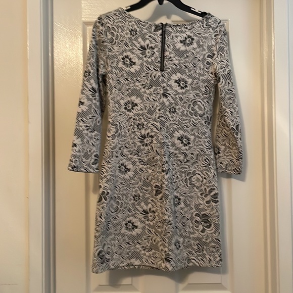 Unique Short Flared Dress - Picture 3 of 3